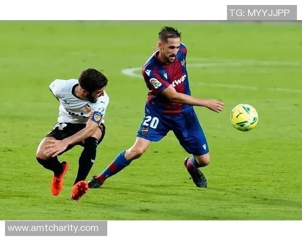 瓦伦西亚保级之战的生死时刻与球队命运的关键抉择